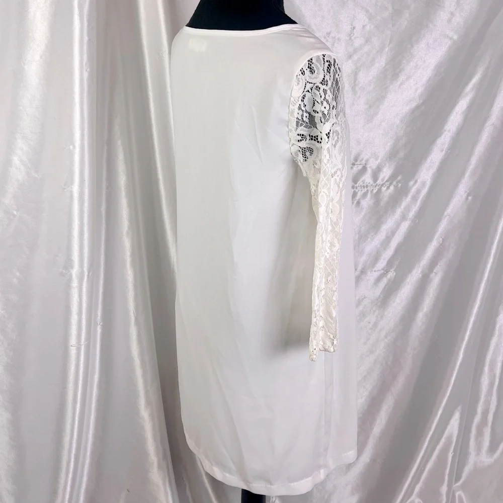 BB Dakota White Retro Boho Lace Sleeve Shift Dress – Romantic & Chic, Size XS